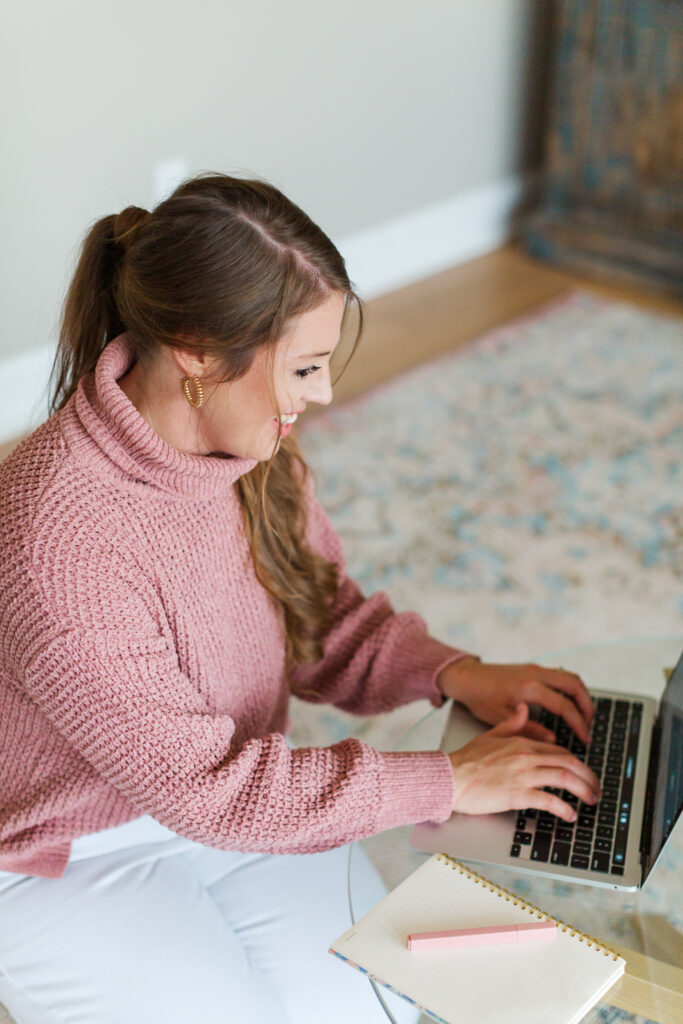 woman integrator at a computer
